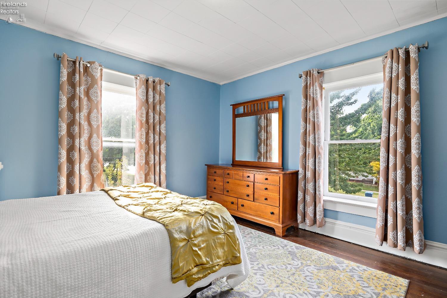 230 Washington Street