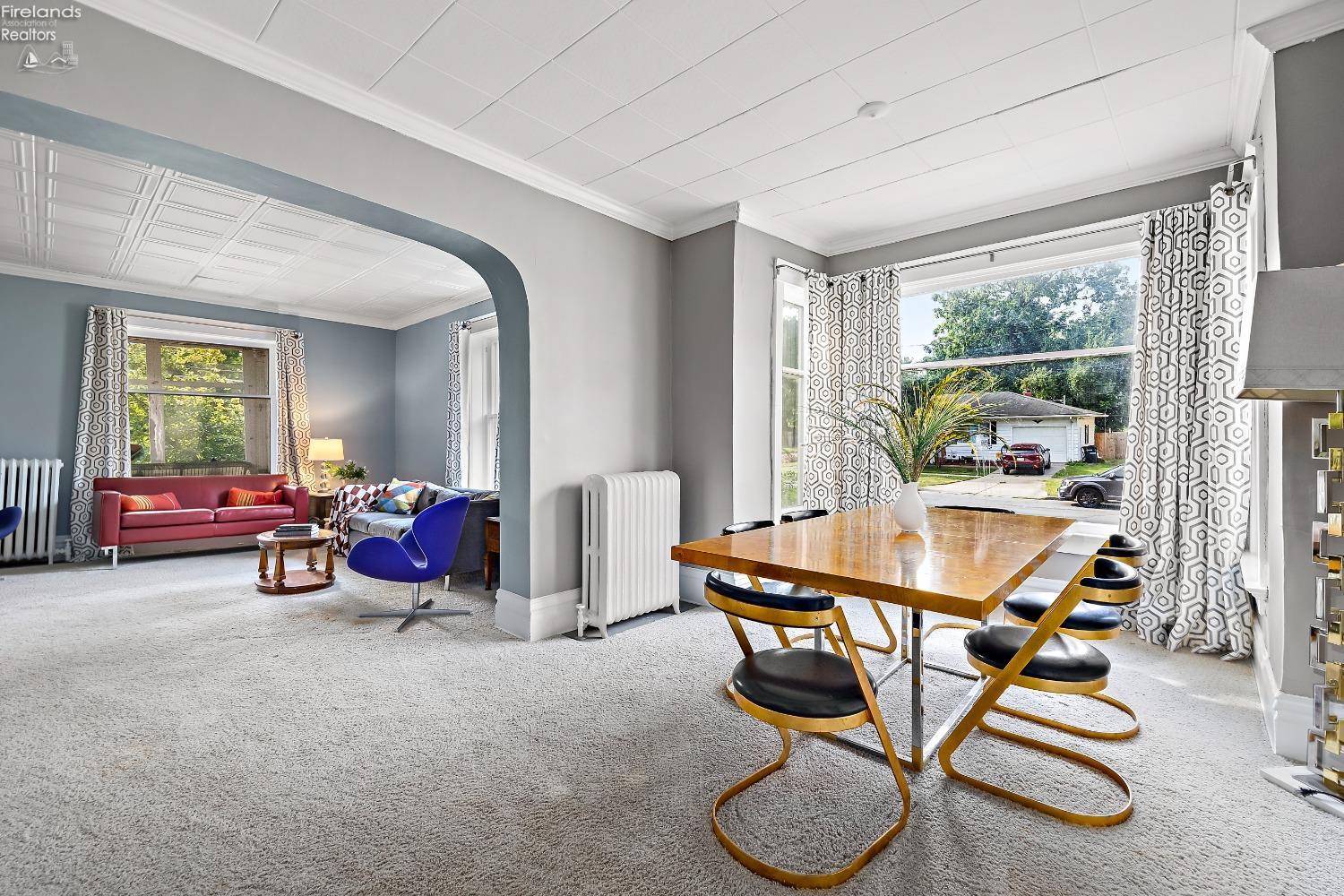 230 Washington Street