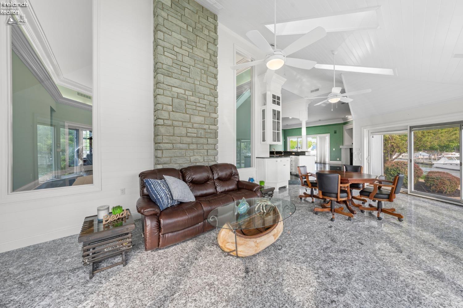 4251 E Marin Lakes Drive