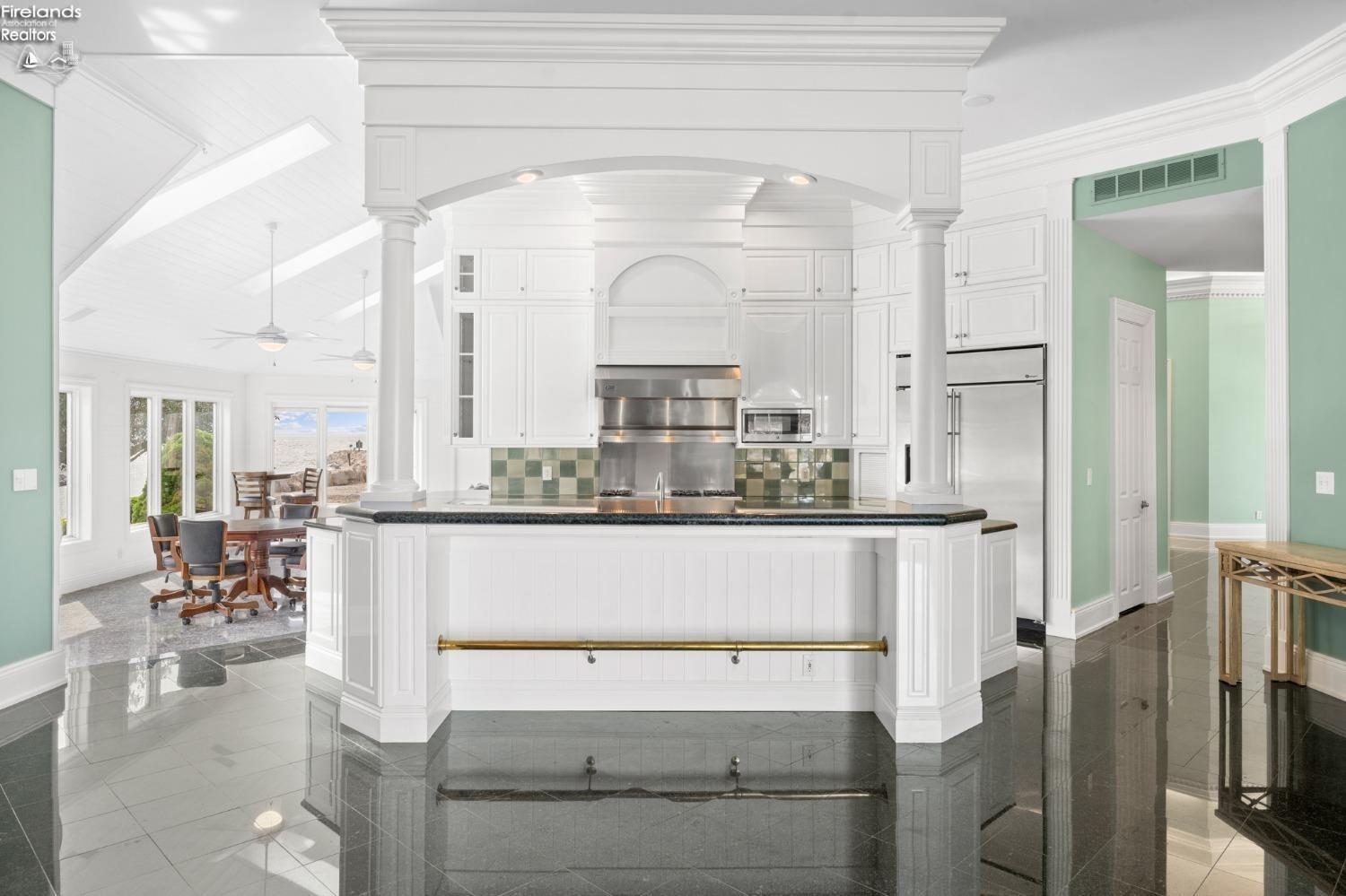 4251 E Marin Lakes Drive