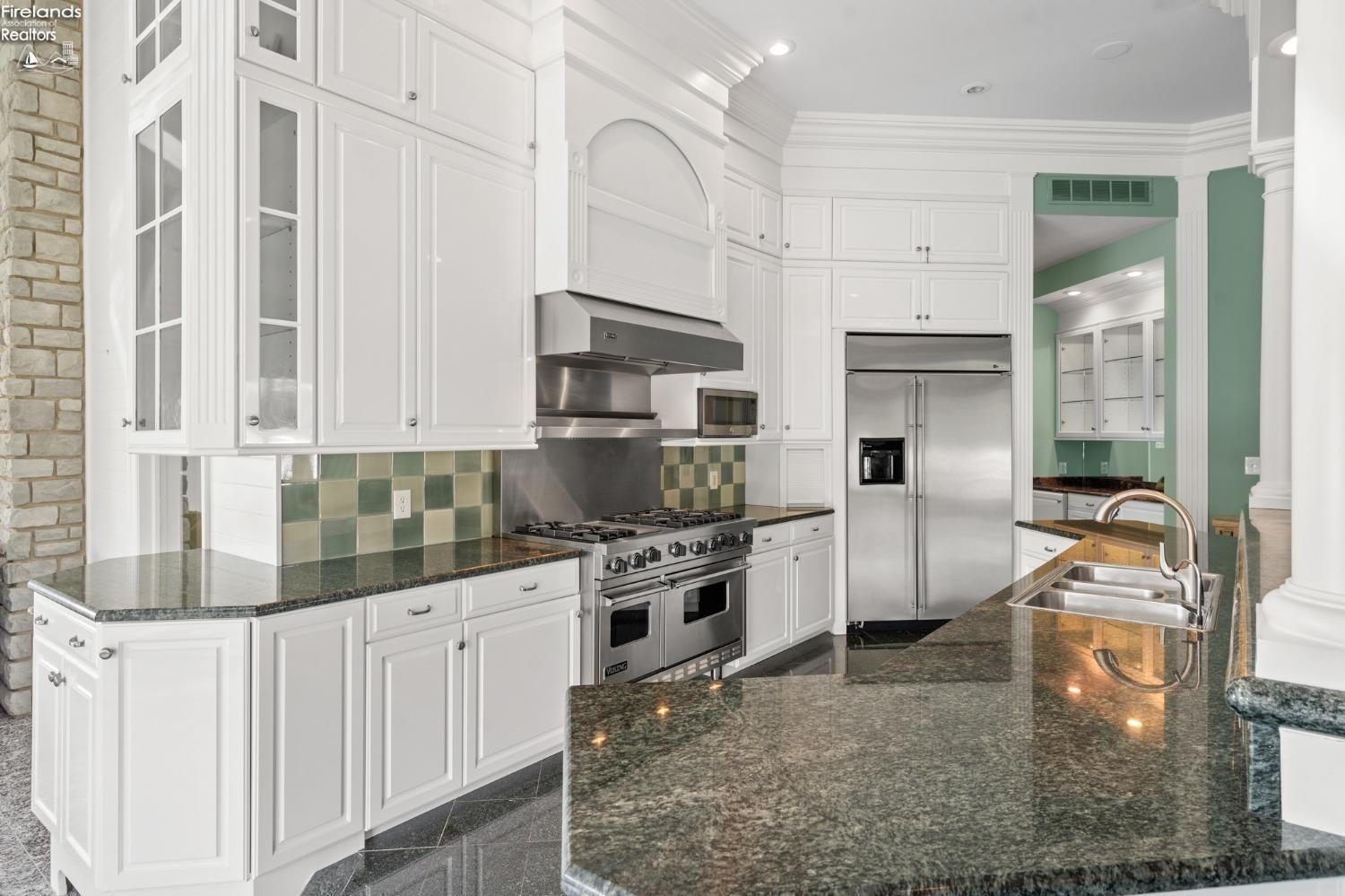 4251 E Marin Lakes Drive