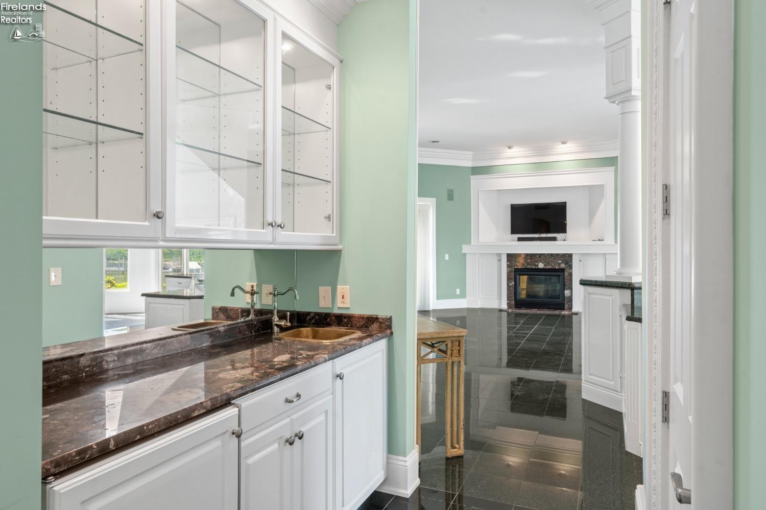 4251 E Marin Lakes Drive