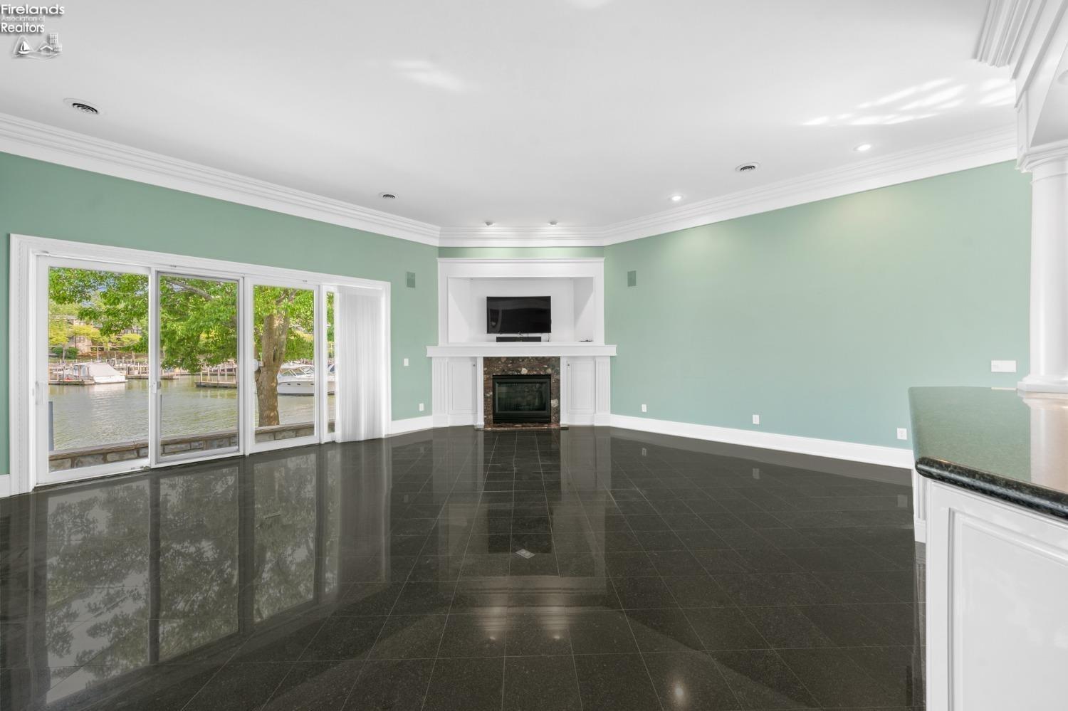 4251 E Marin Lakes Drive