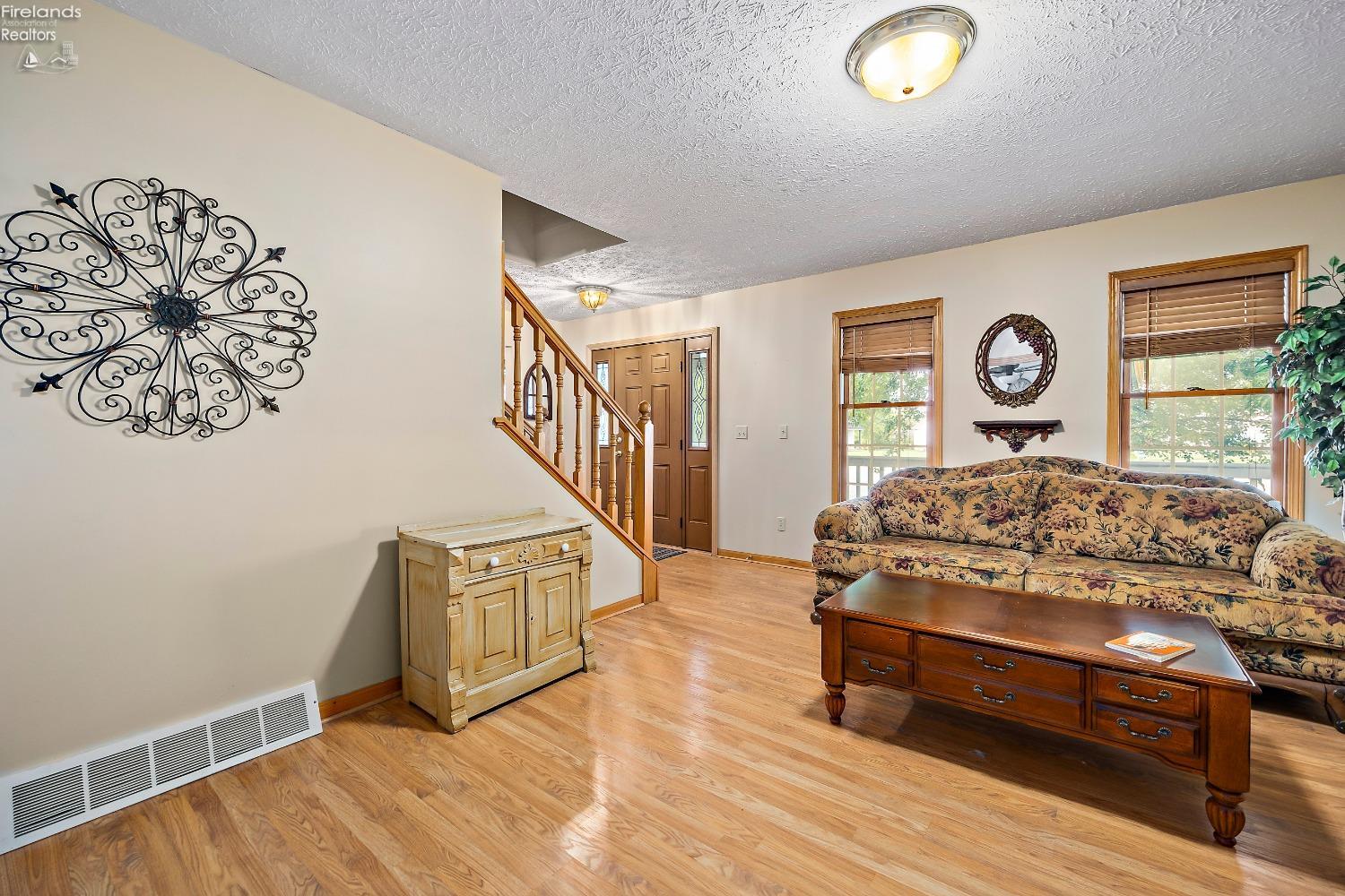 4059 Angela Lane