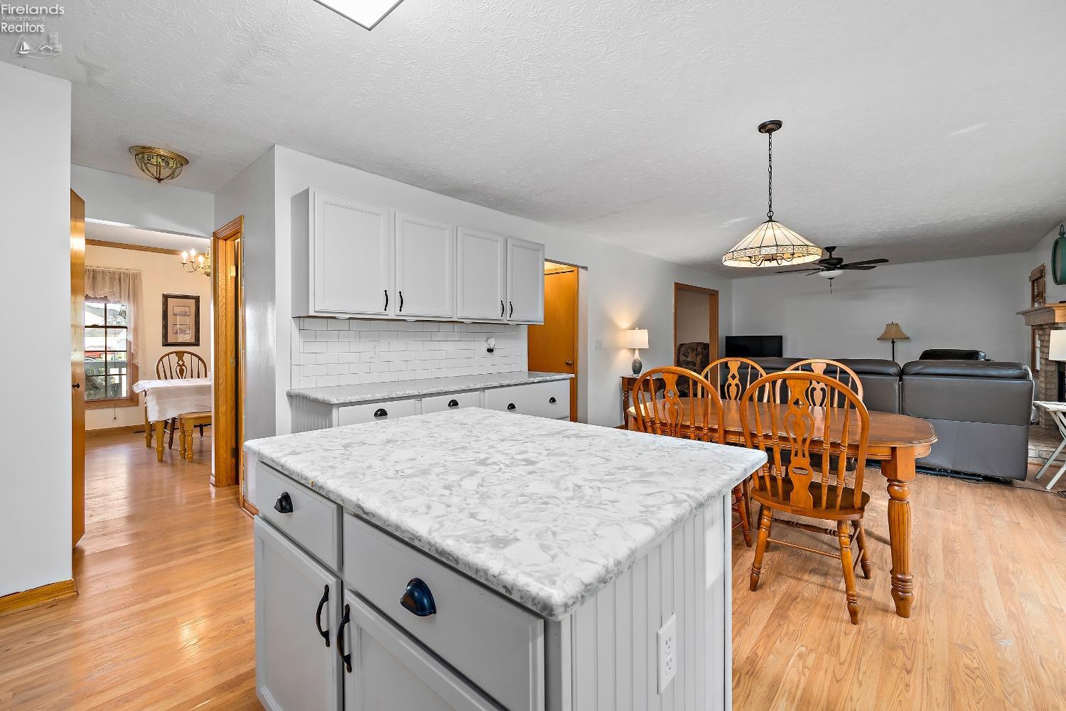 4059 Angela Lane