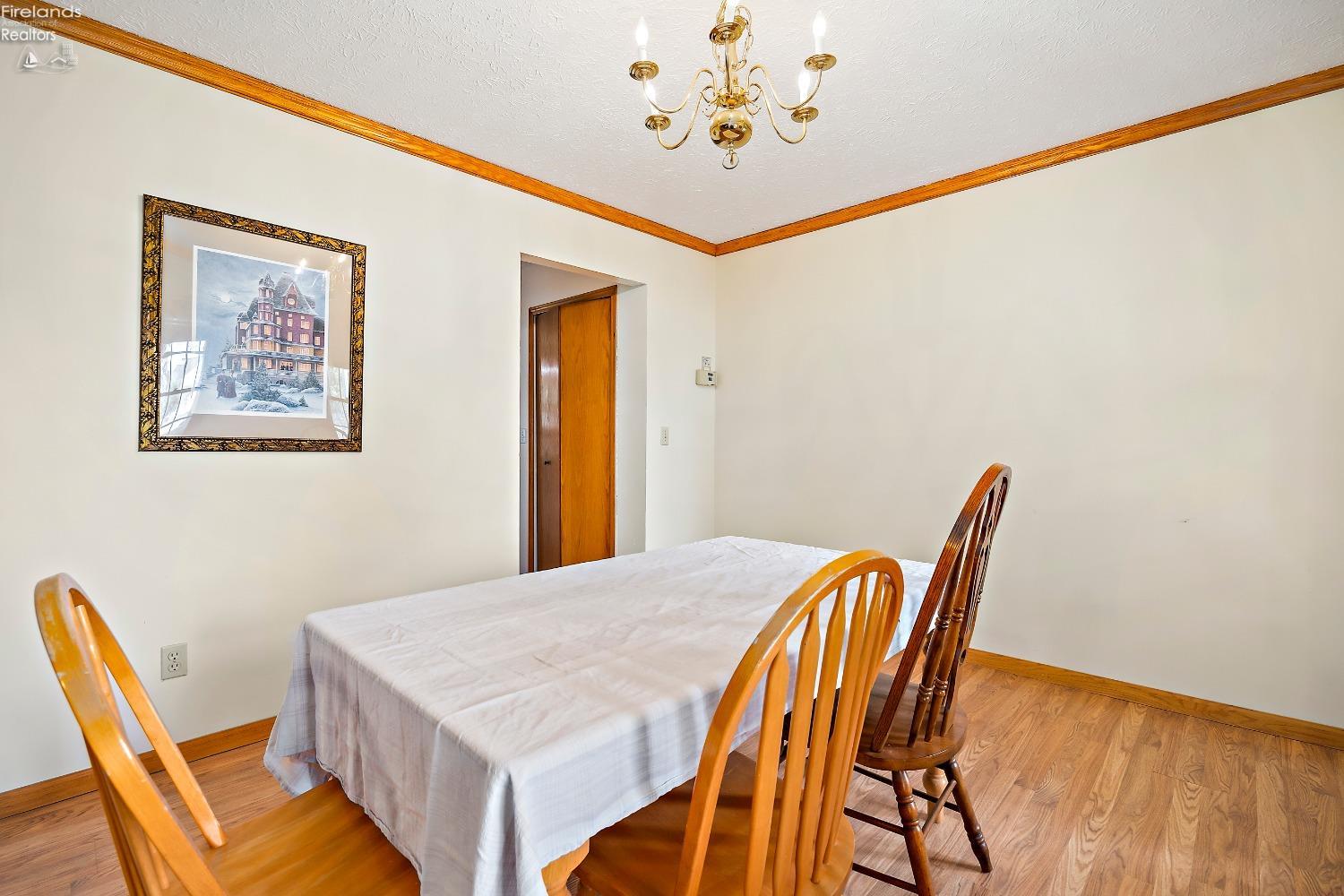 4059 Angela Lane