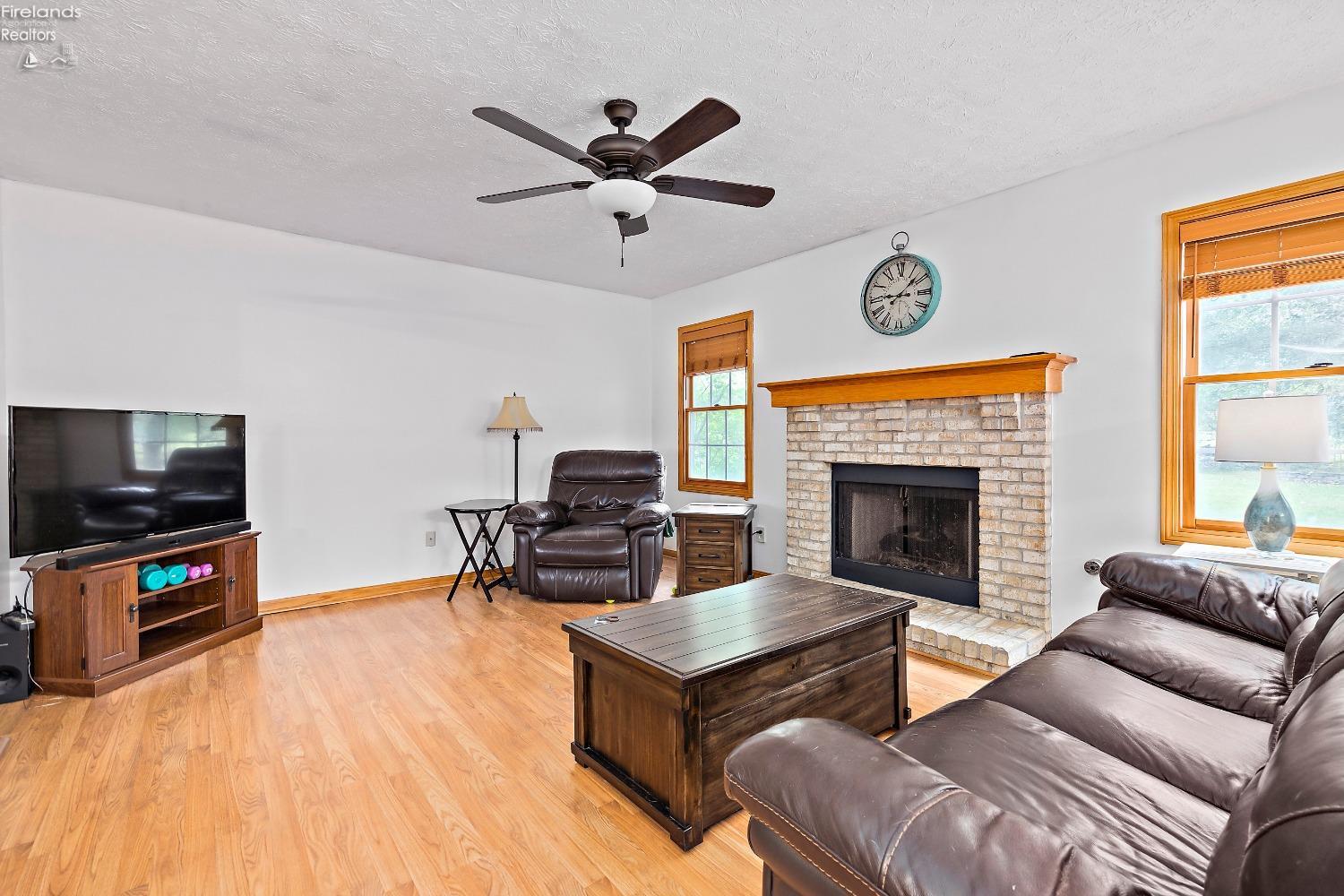 4059 Angela Lane