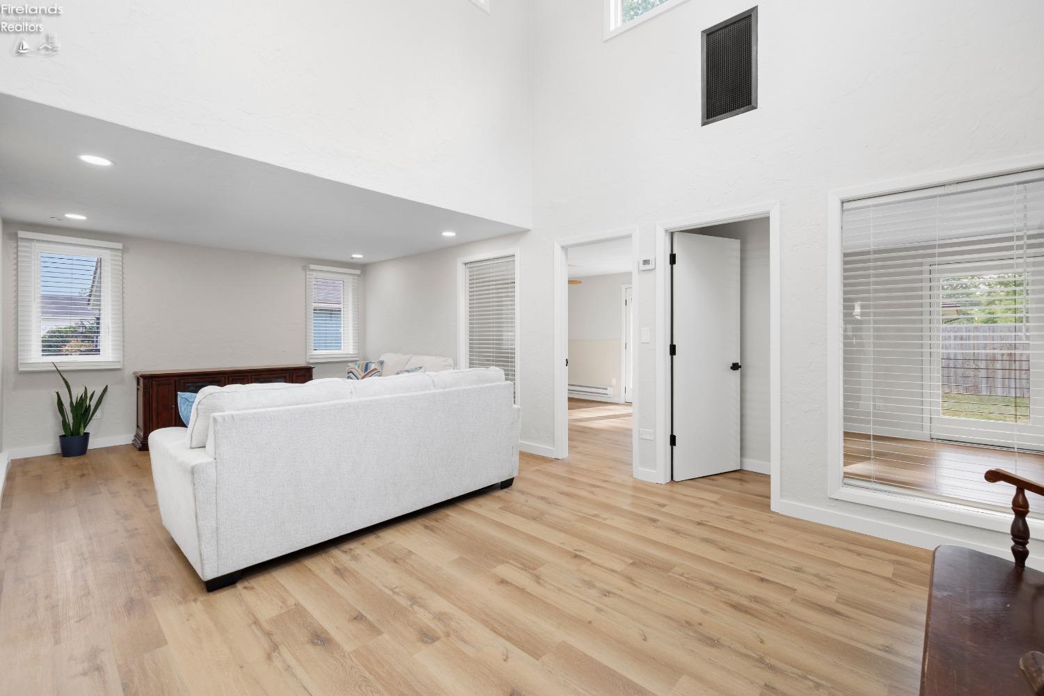 267 Woodridge Rd