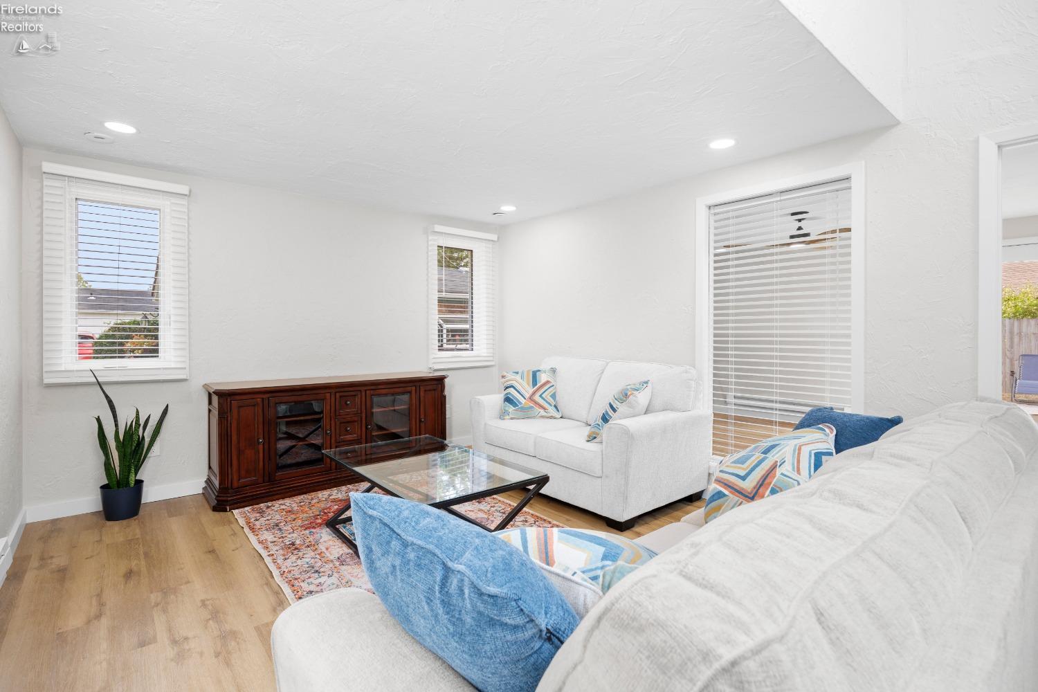 267 Woodridge Rd