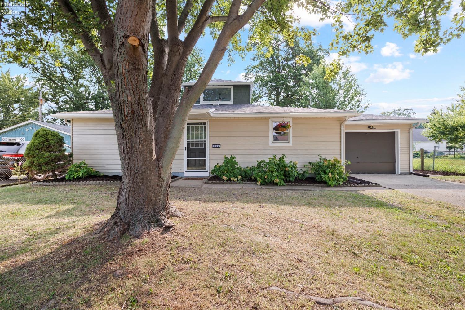 267 Woodridge Rd
