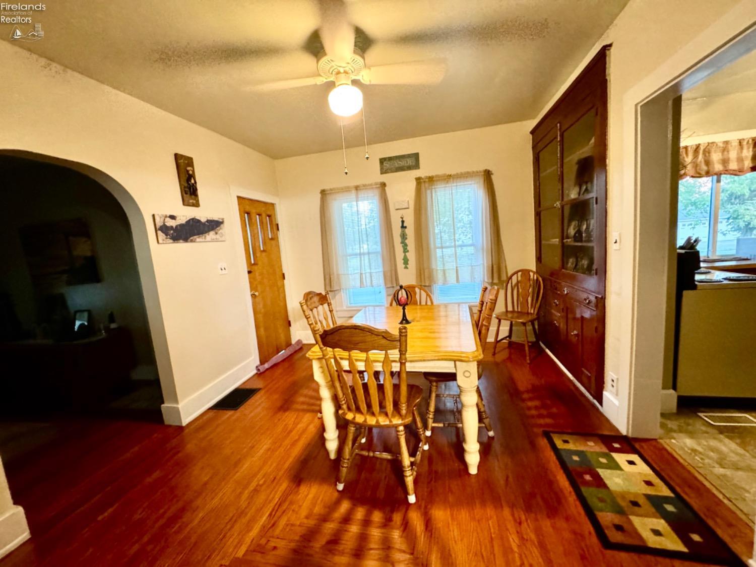 301 W 3rd Street