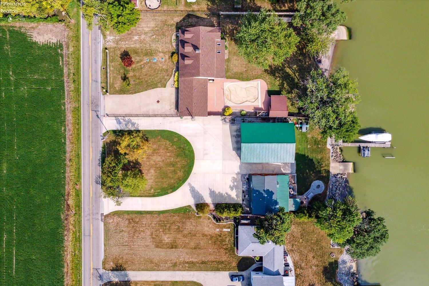 1060 E Hickory Grove Road