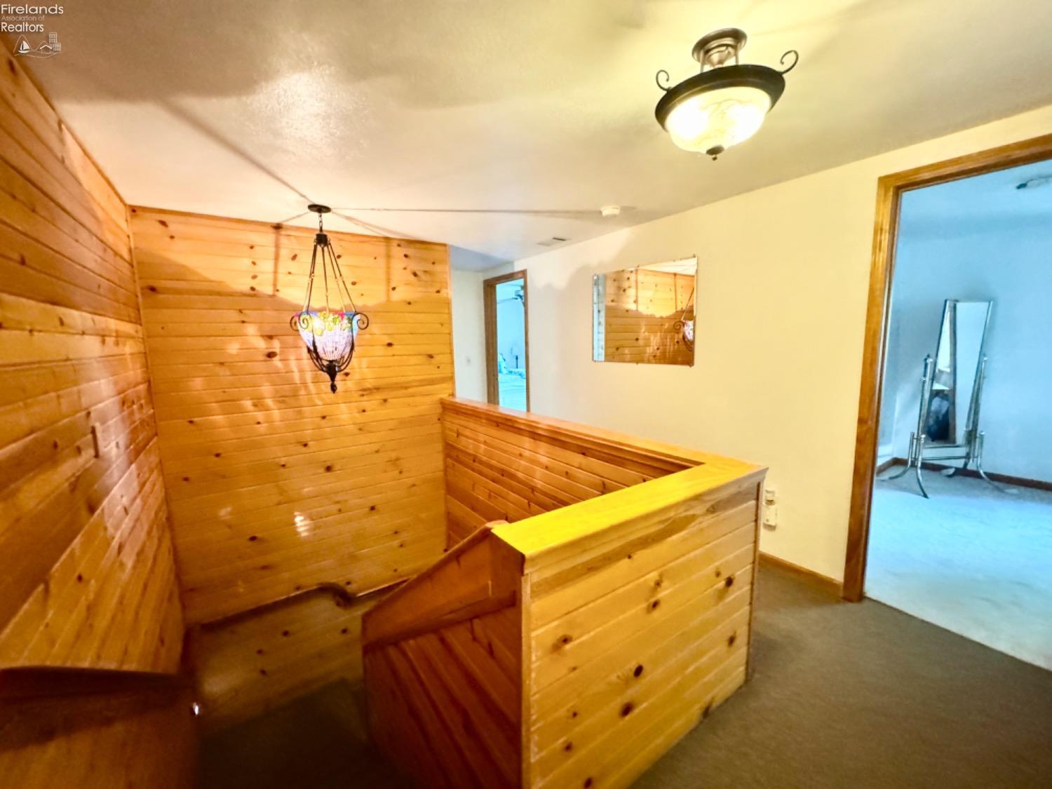 1060 E Hickory Grove Road