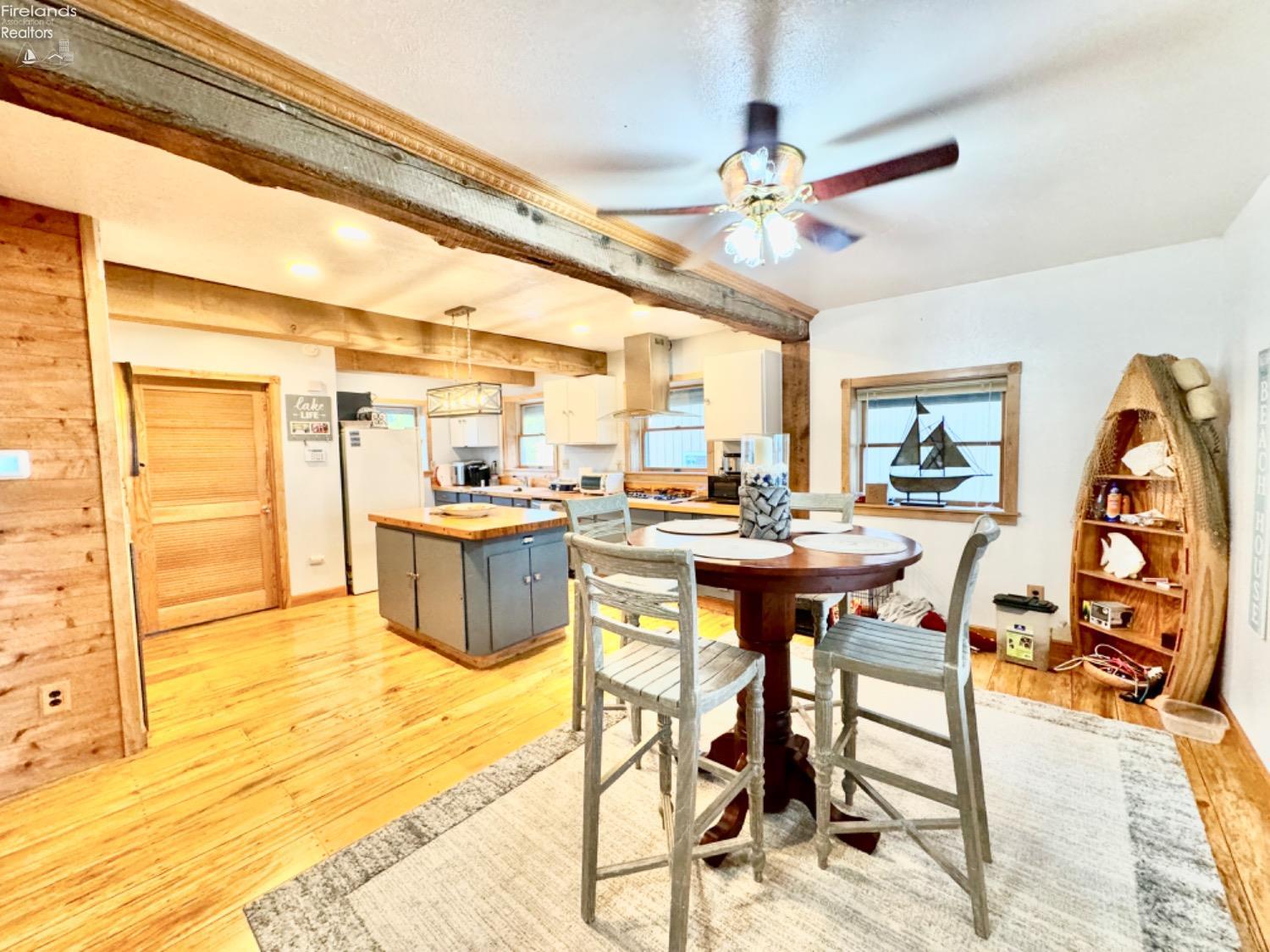 1060 E Hickory Grove Road