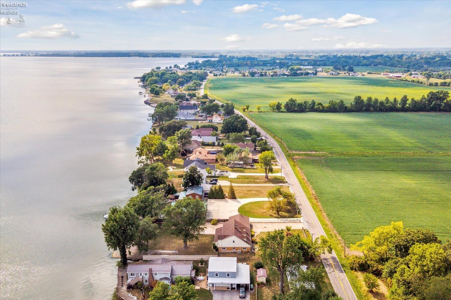 1060 E Hickory Grove Road