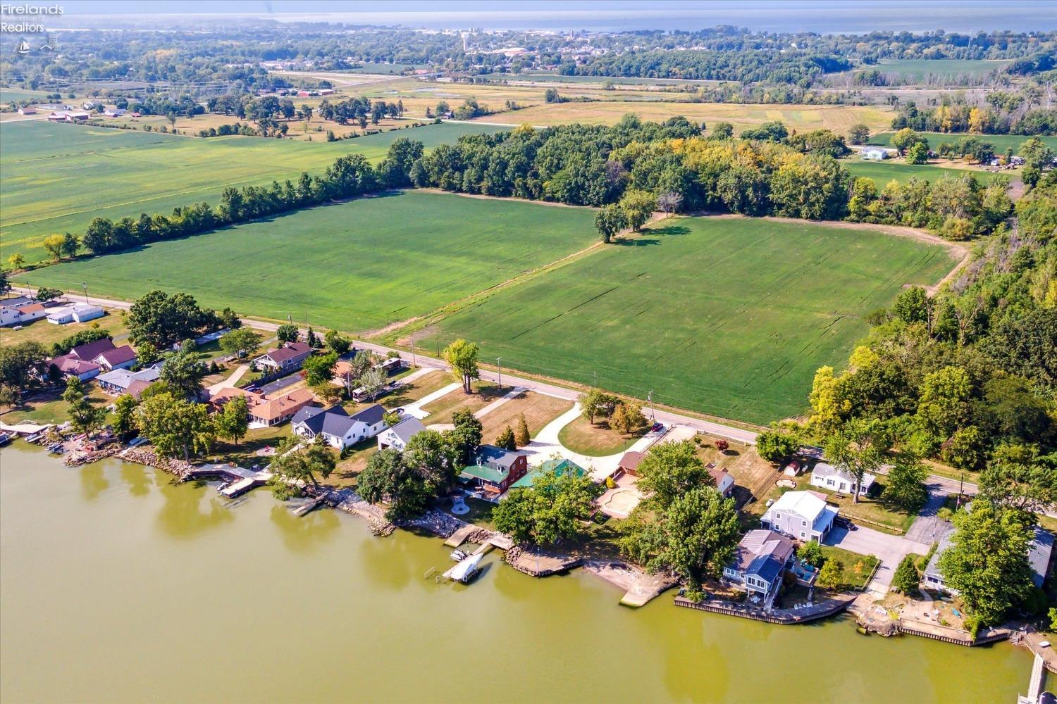 1060 E Hickory Grove Road