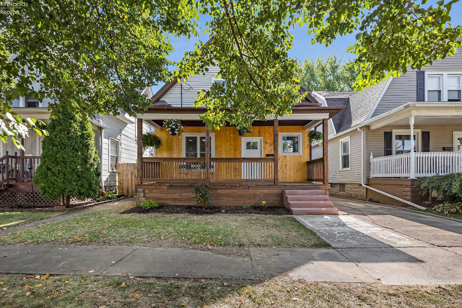 522 McEwen Street