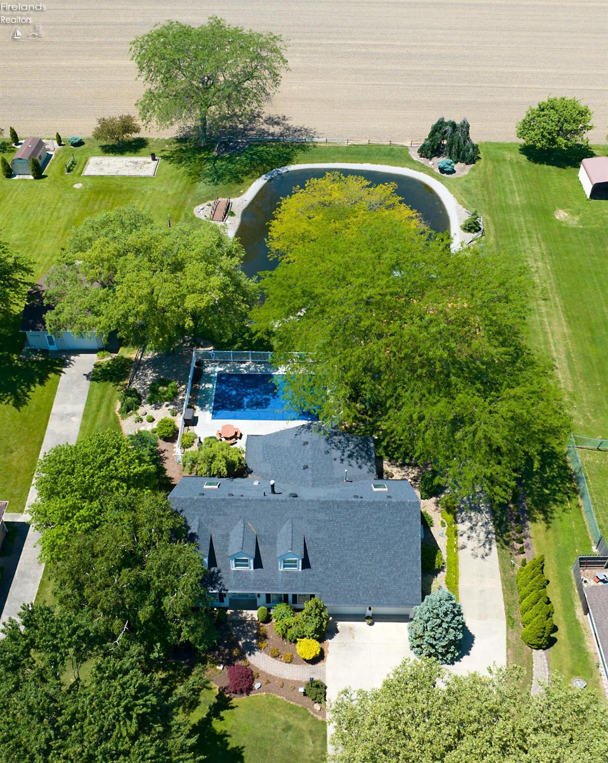 819 Maple Avenue