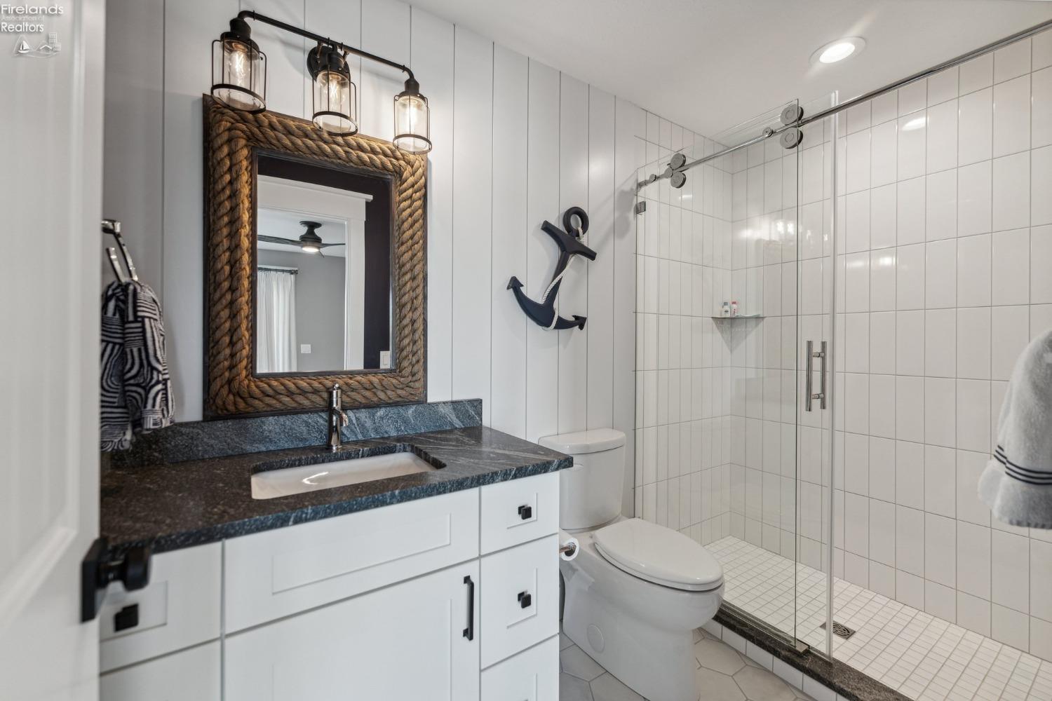 4423 E Forest Glen Lane Lane