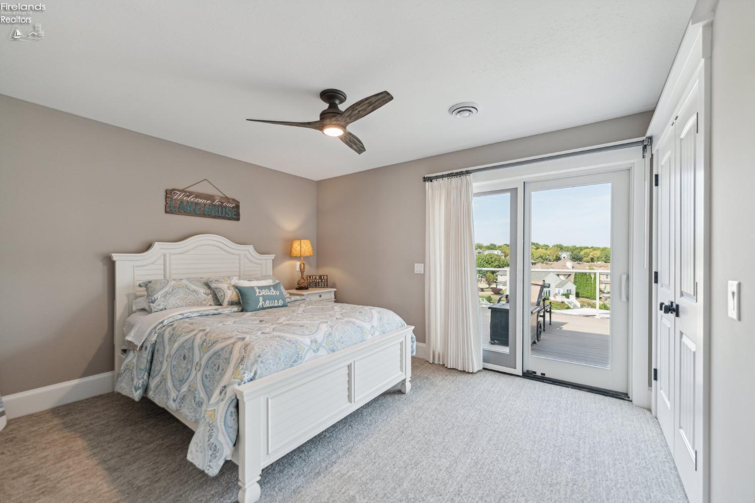 4423 E Forest Glen Lane Lane