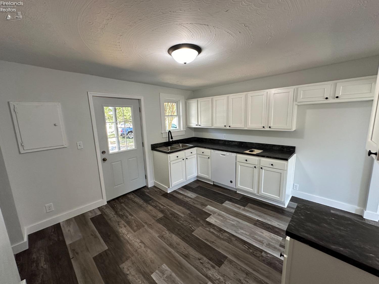 224 224.5 Park Street