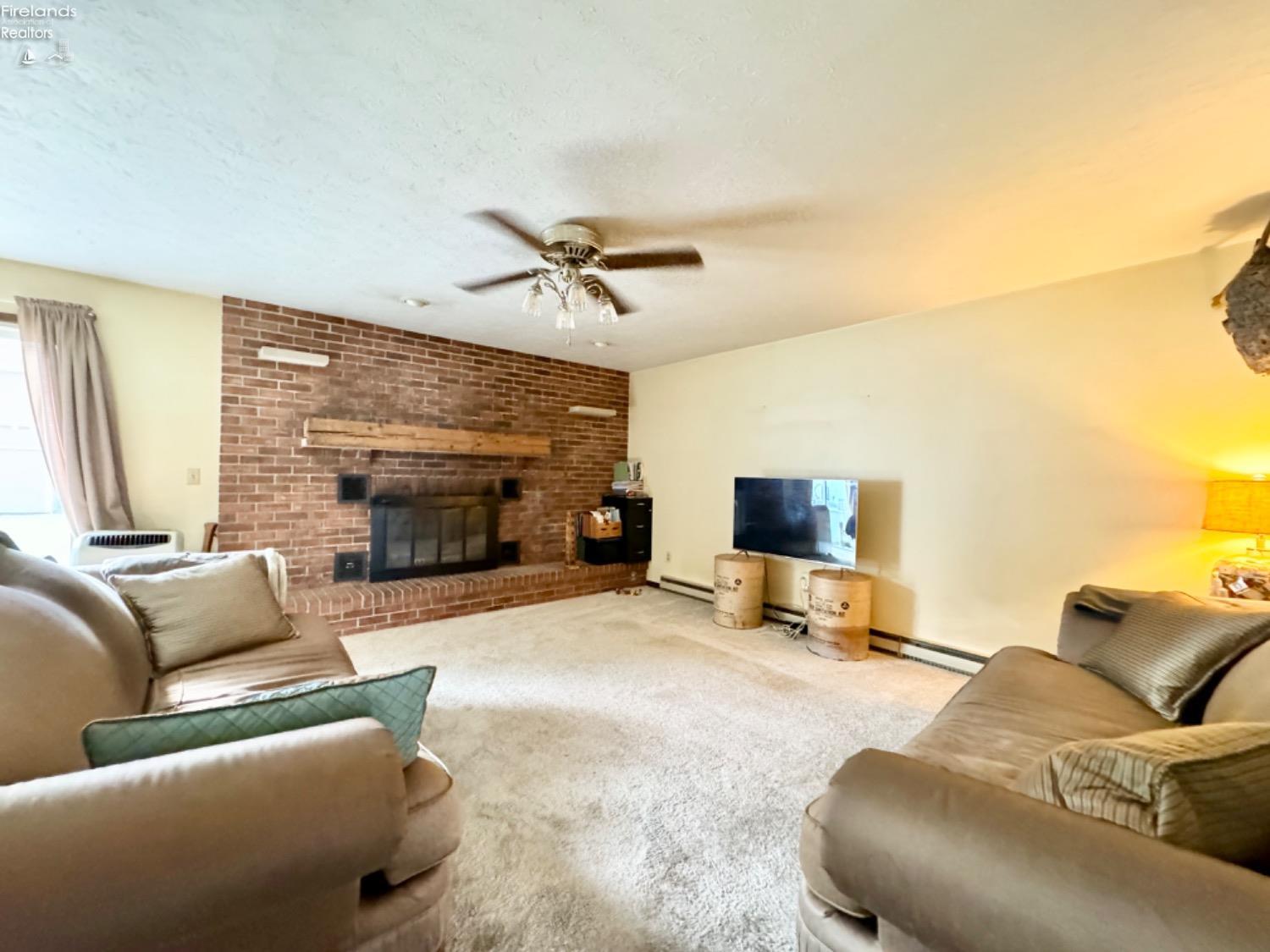 412 Birchwood Drive