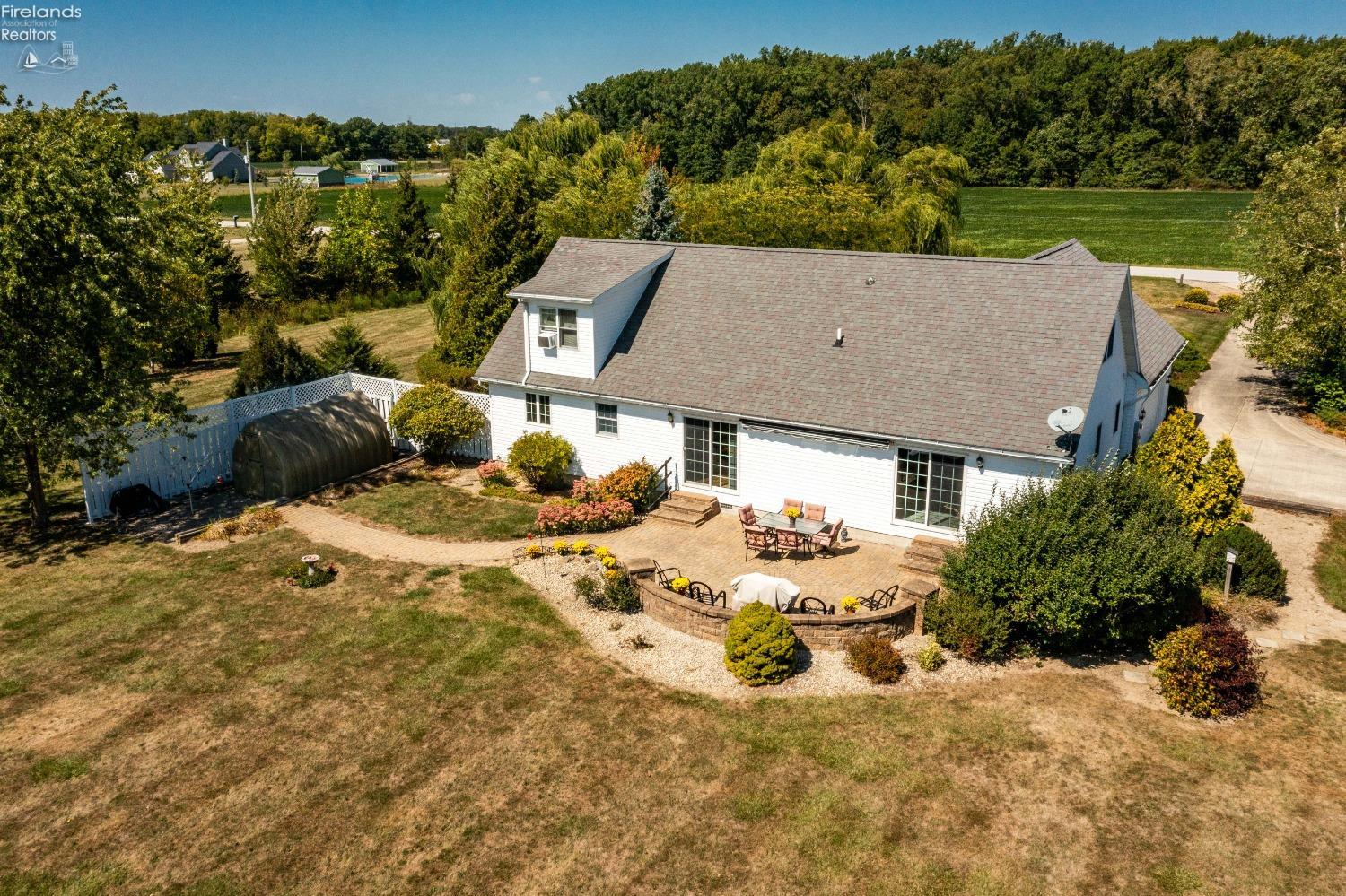 549 Co Rd 157