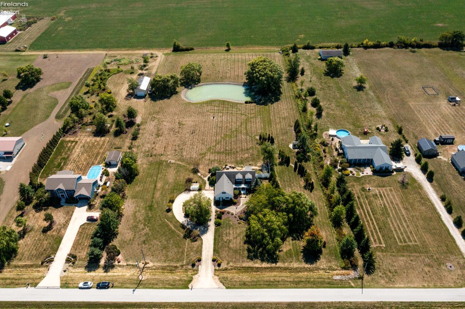 549 Co Rd 157