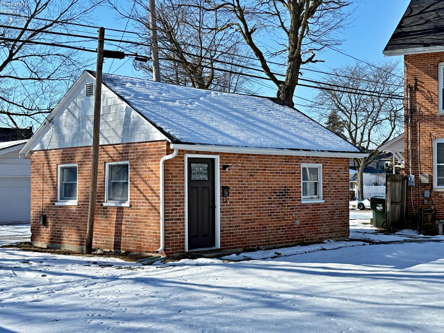 347 Circular Street