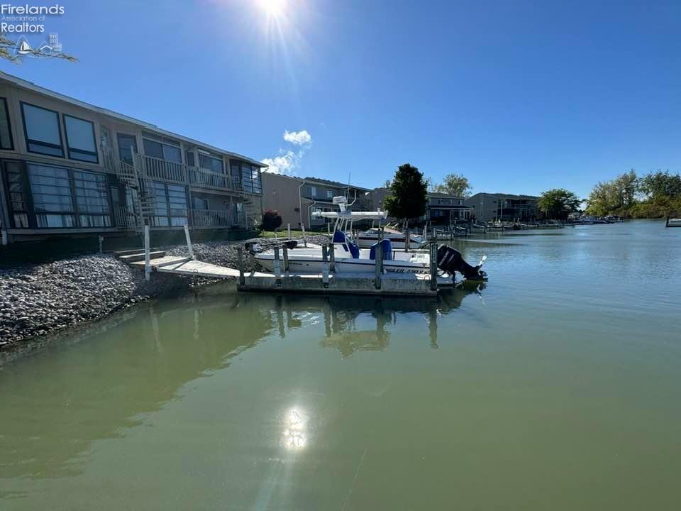 6316 N Harris Harbor Drive