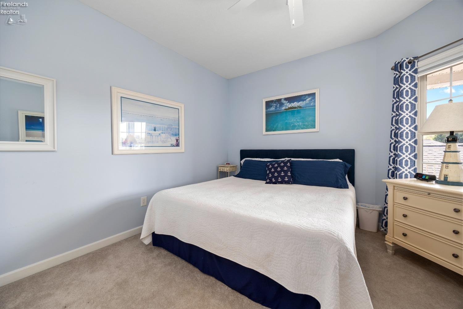 2884 Whispering Shores
