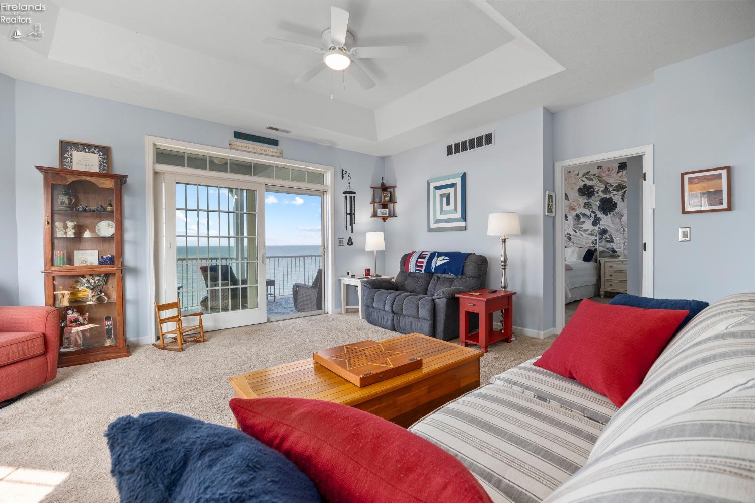 2884 Whispering Shores