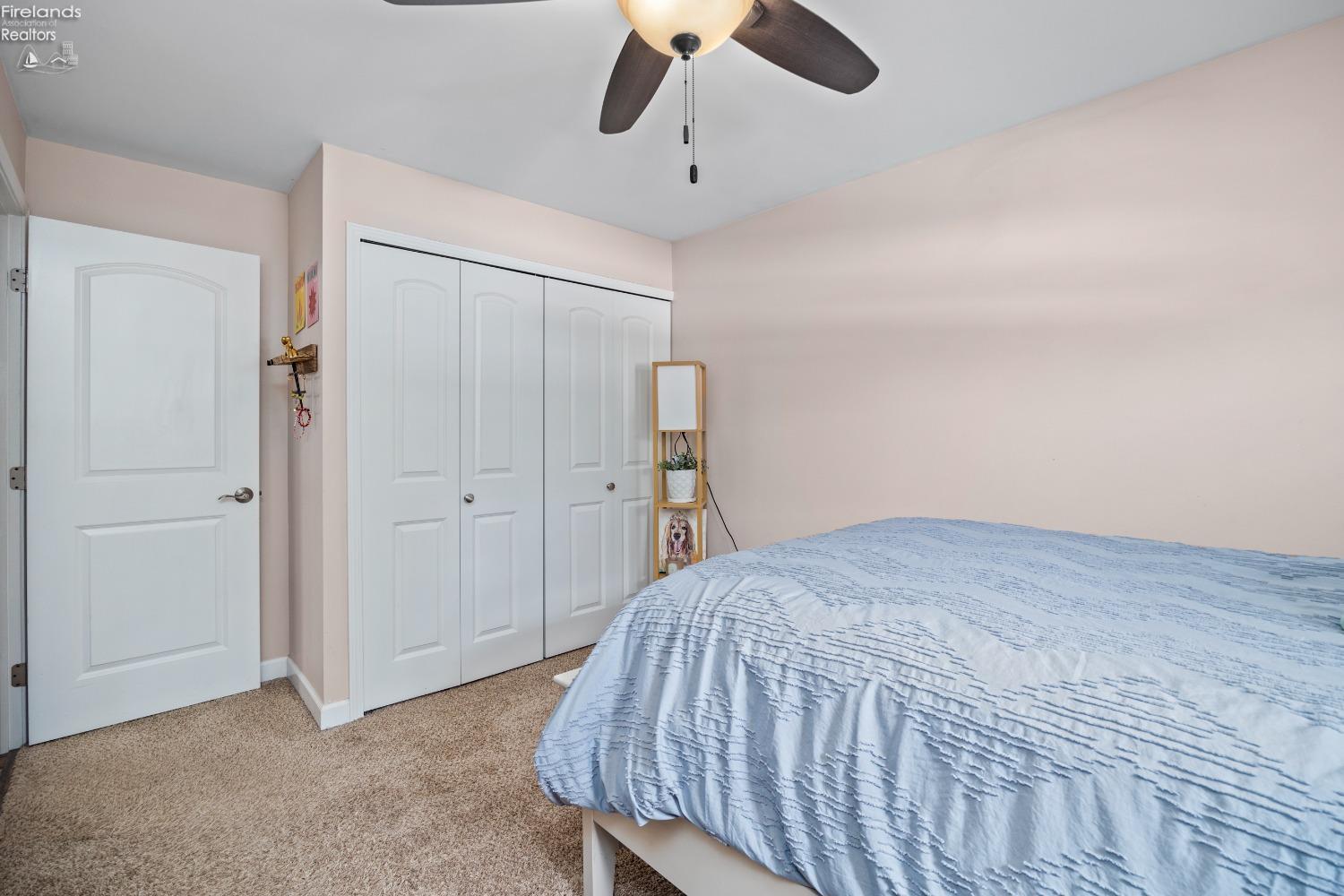 402 Oaknoll Drive