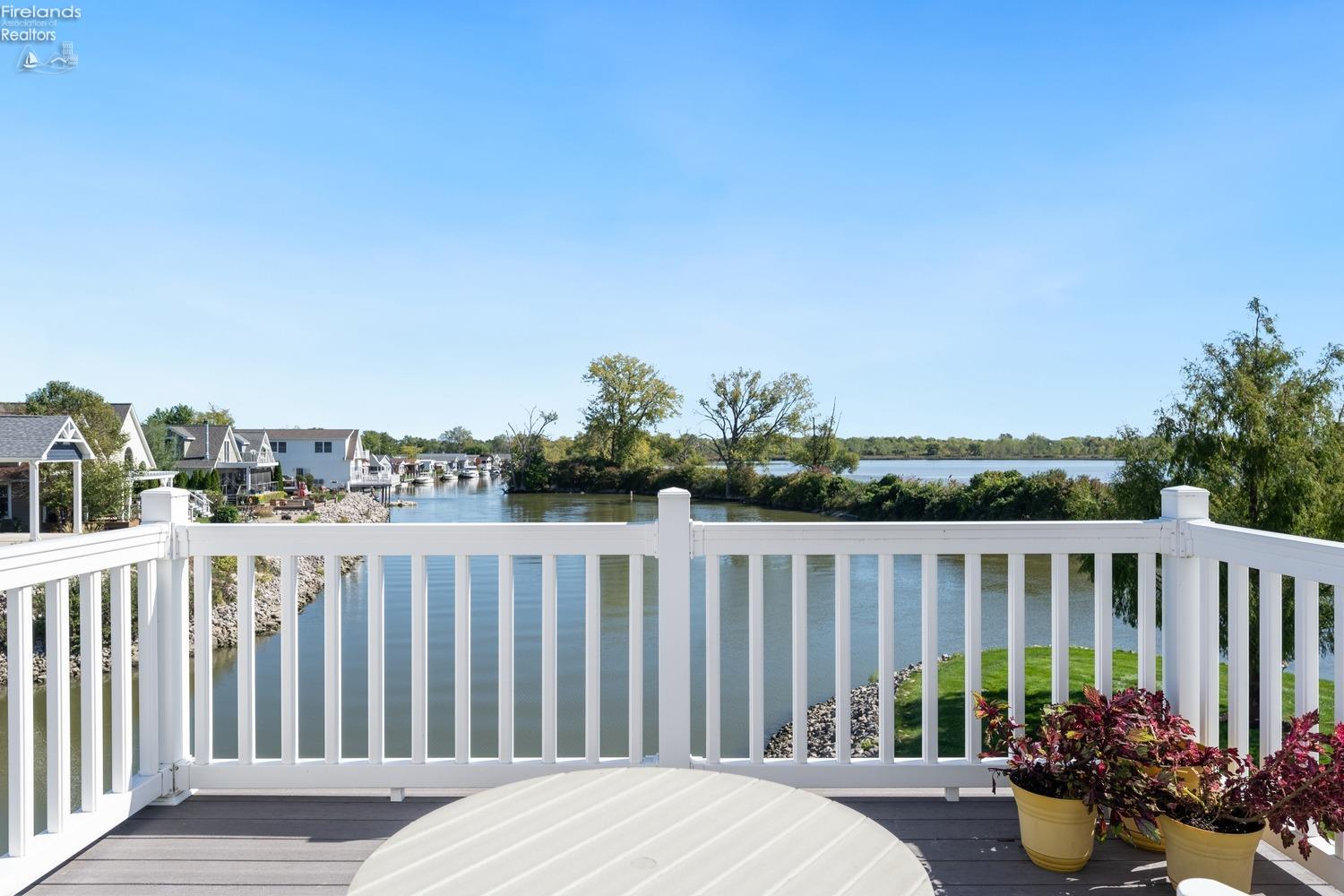 1509 Northpoint Drive 3-1