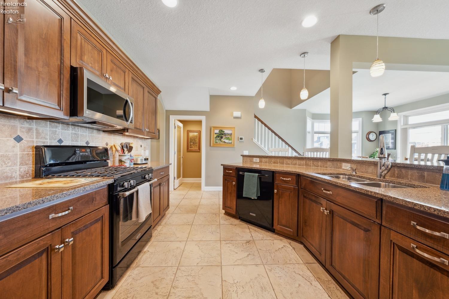 1509 Northpoint Drive 3-1