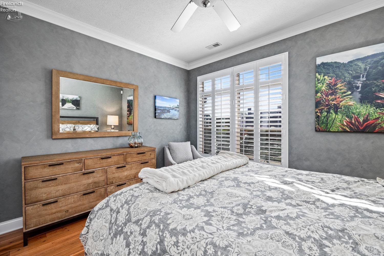 2771 Canterbury Circle