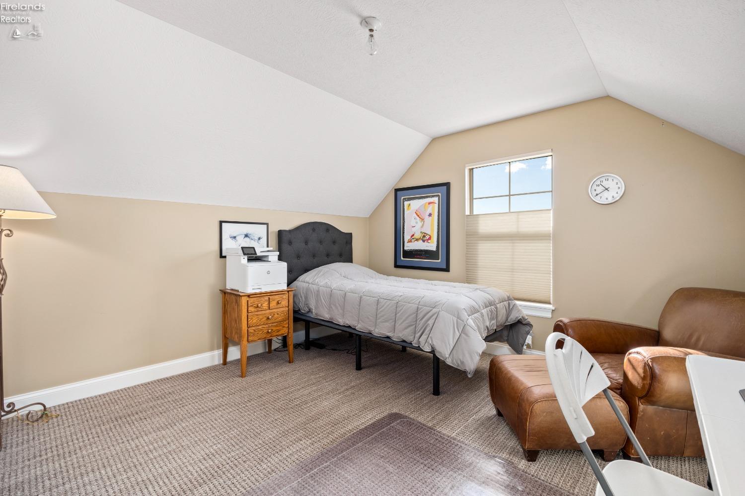 2771 Canterbury Circle