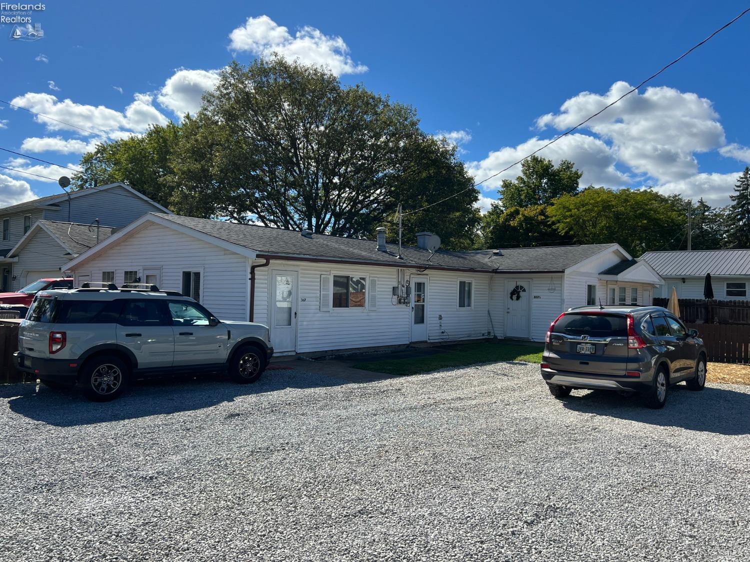 303 307 Gumwood Road