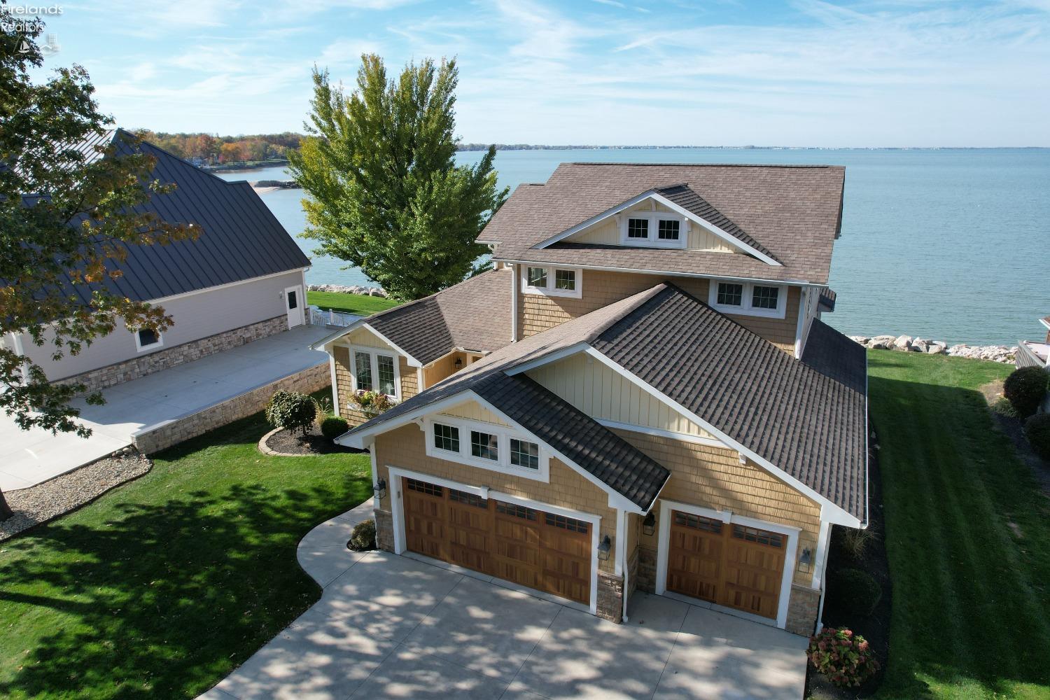 1394 N Overlook Drive