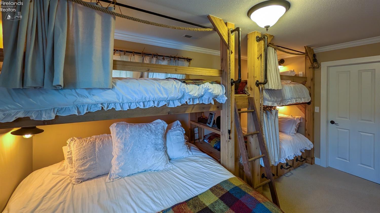 1394 N Overlook Drive