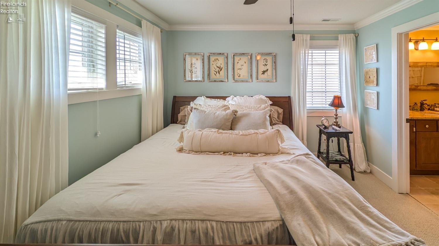 1394 N Overlook Drive