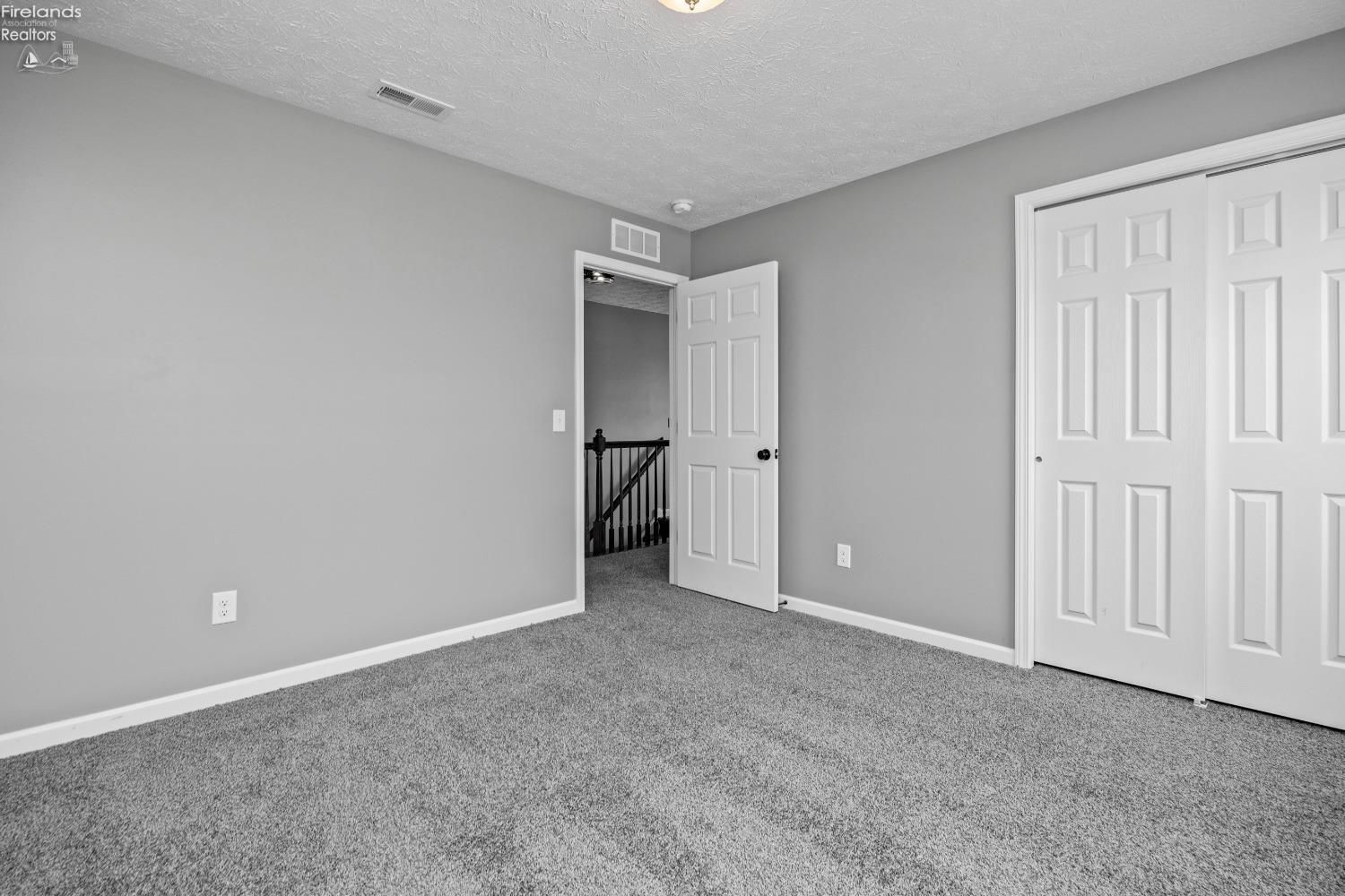 4661 Boulder Lane