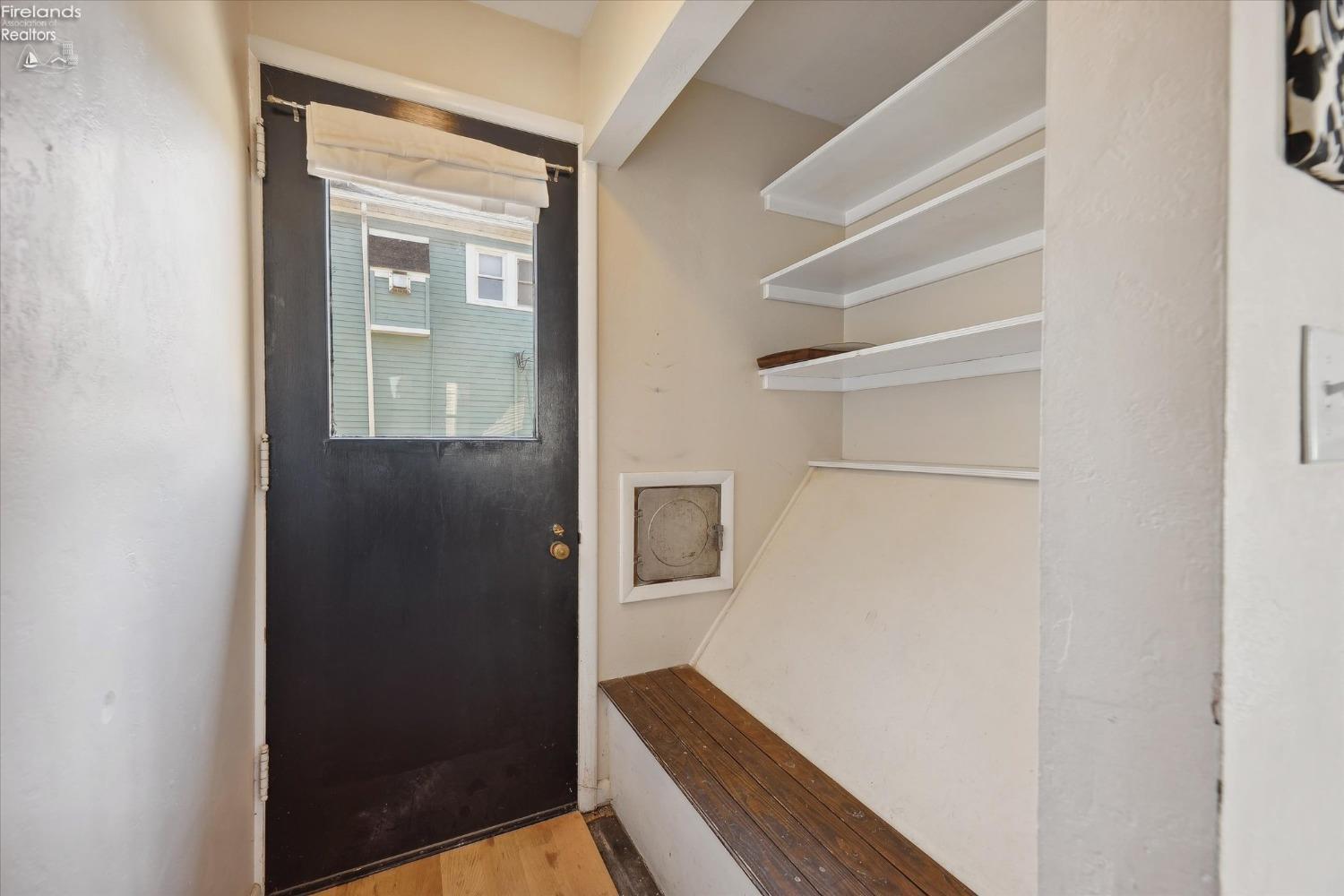521 E 2nd Street