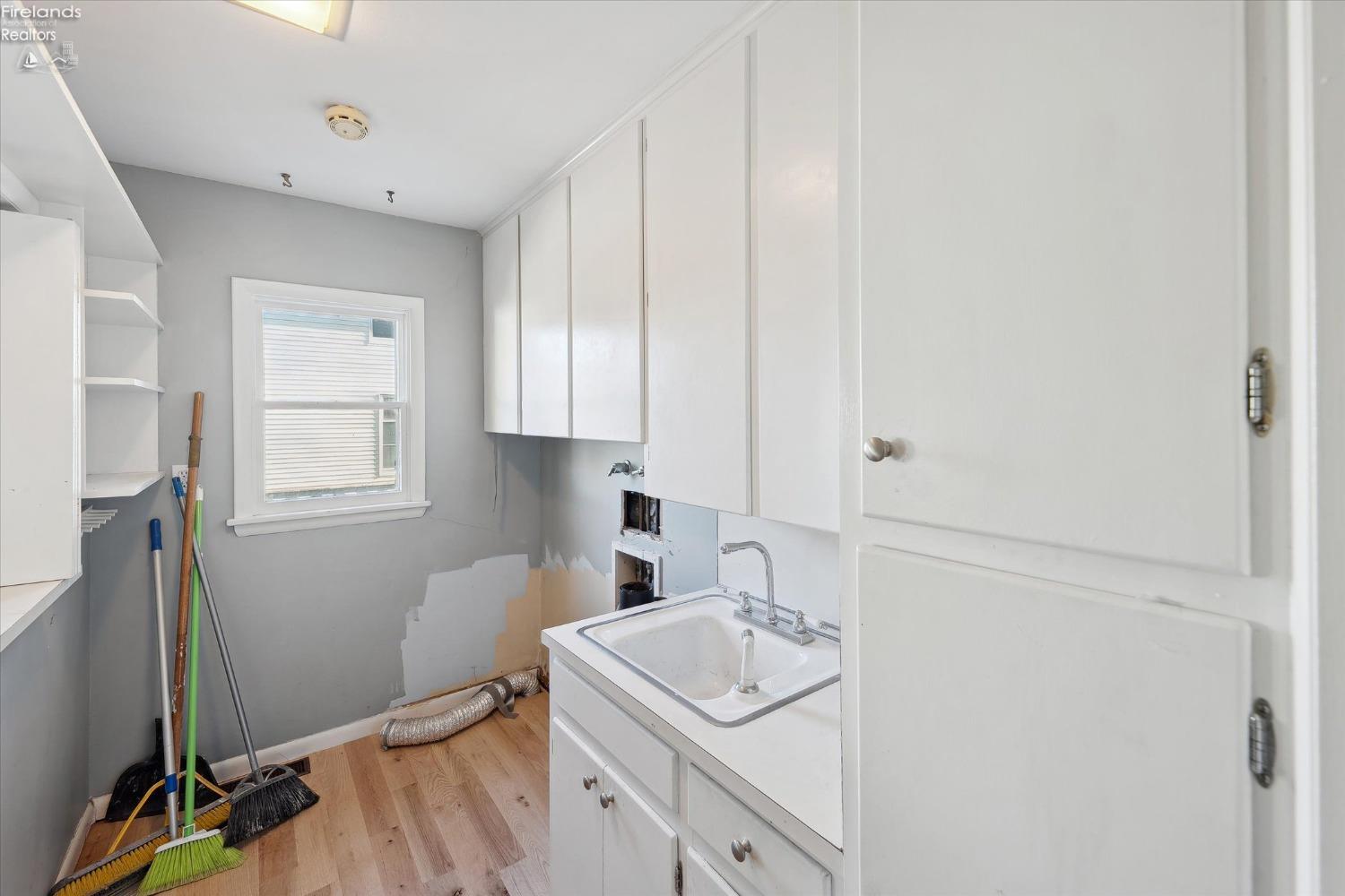 521 E 2nd Street