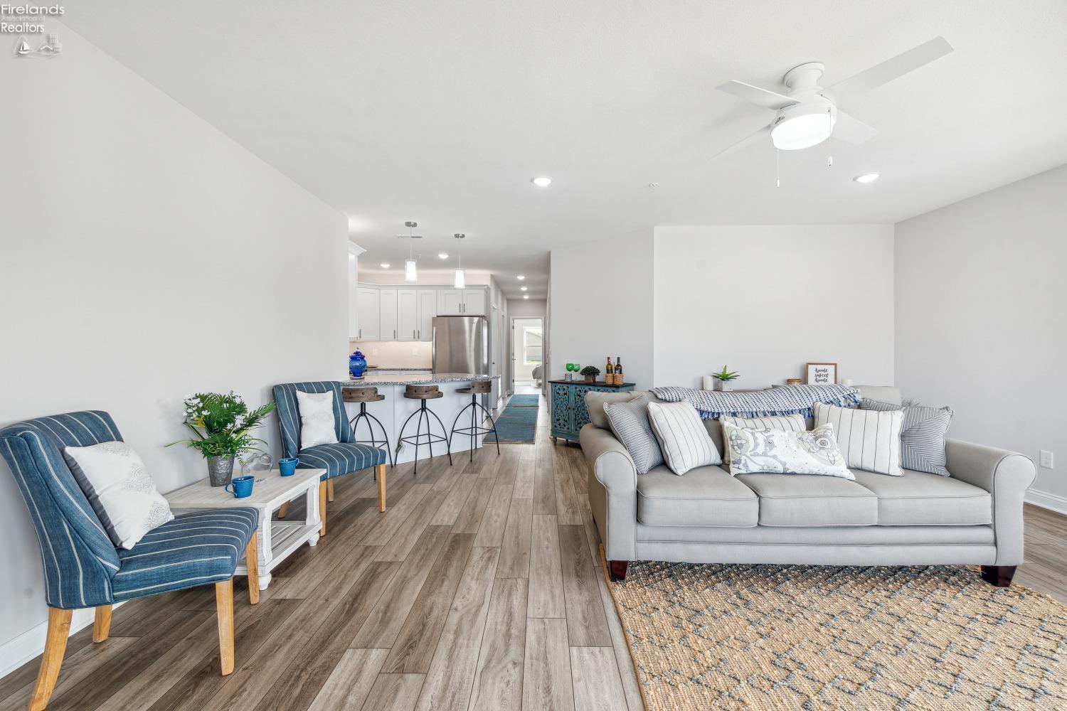 2705 S Harbor Bay Drive 1331