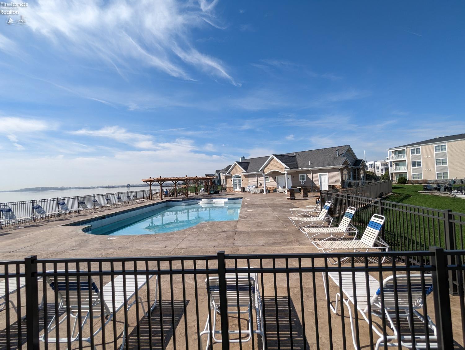 2705 S Harbor Bay Drive 1331