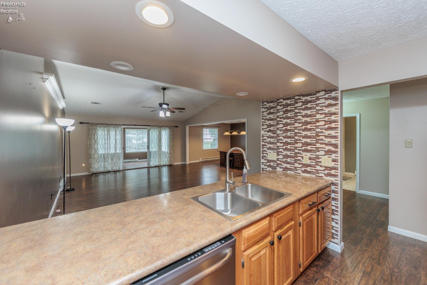 410 Leisure Drive