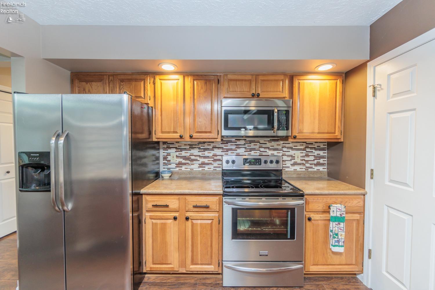 410 Leisure Drive