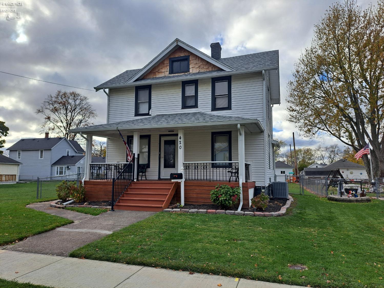 420 Lincoln Drive