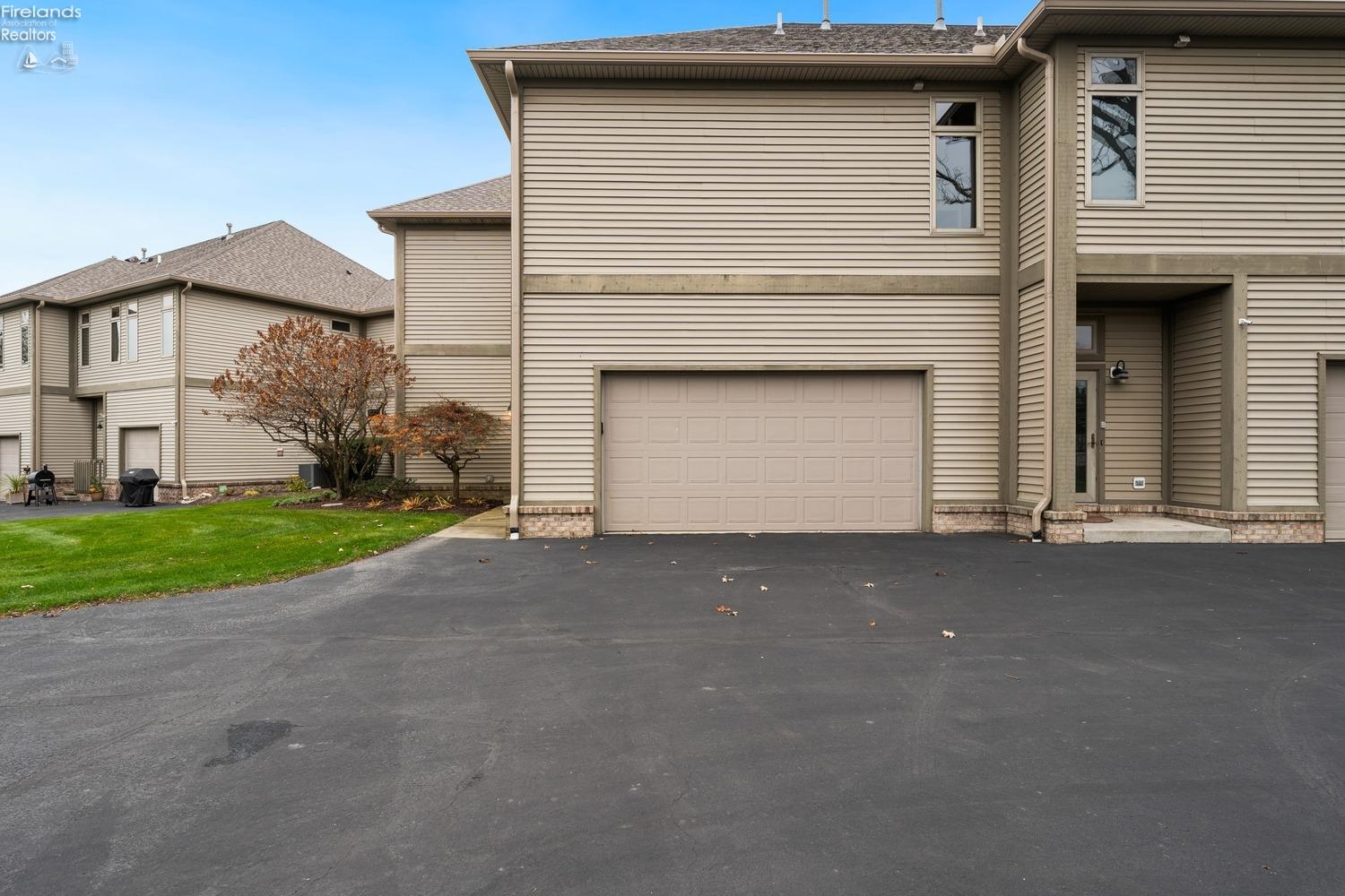 123 Glacial Lane 3C